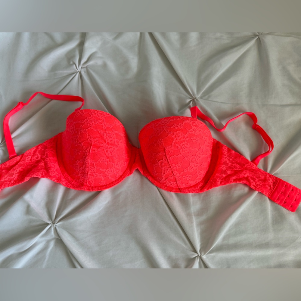 Neon orange, Victoria’s Secret padded multiway bra size 34DD. Like new.